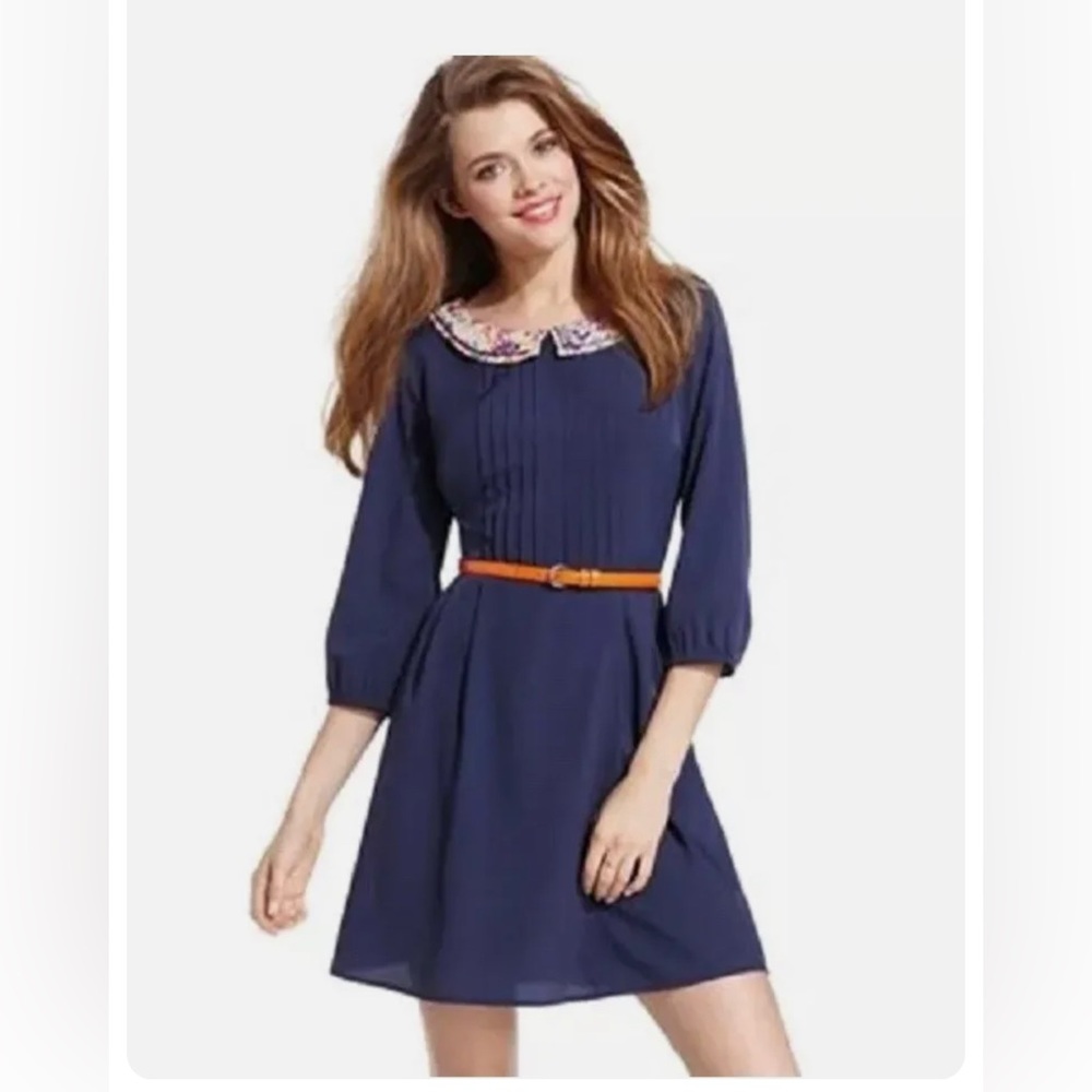 Jessica Simpson Dress
